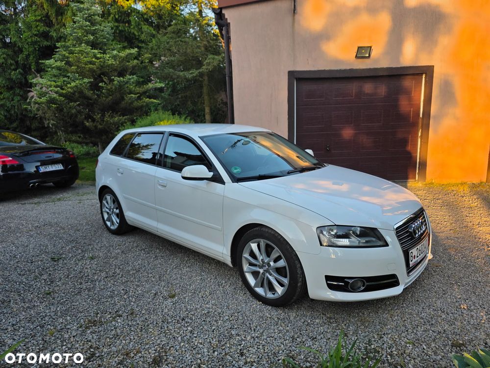 Audi A3 Sportback 1.4 TFSI S line Sportpaket - 3