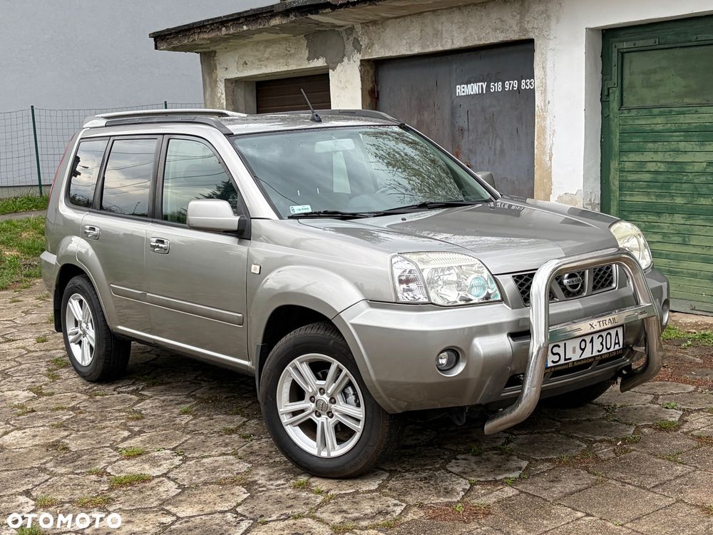 Nissan X-Trail 2.5 4x4 Elegance - 1