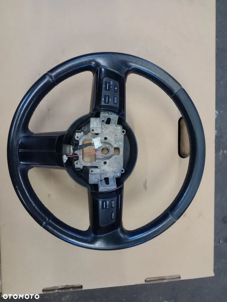 Kierownica Mazda CX7, fotele, drzwi, błotniki - 1