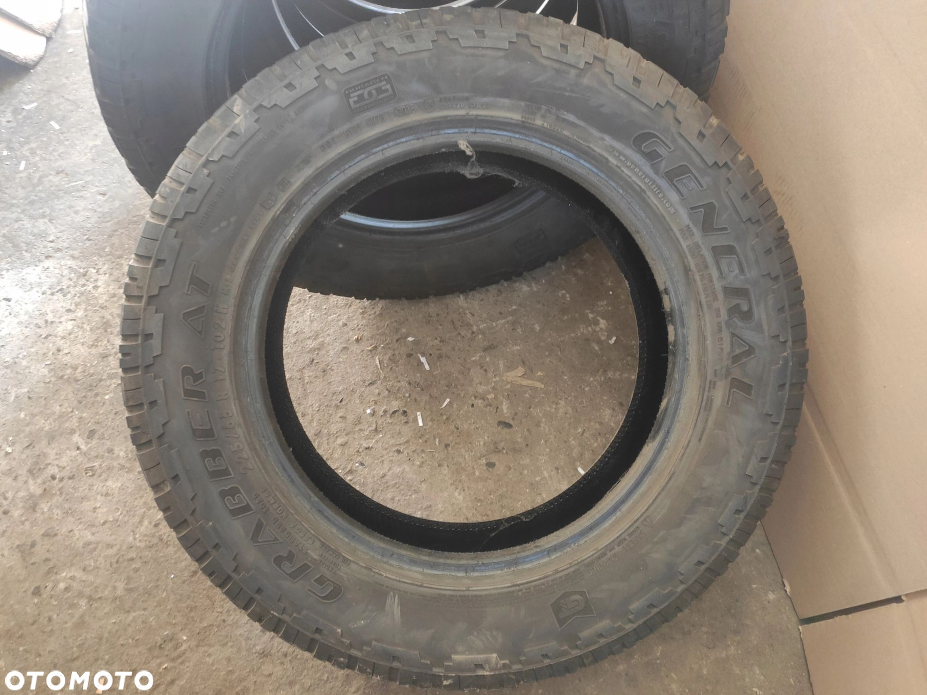 OPONA OPONY 225/70 R17 General GRABBER AT M+S - 4