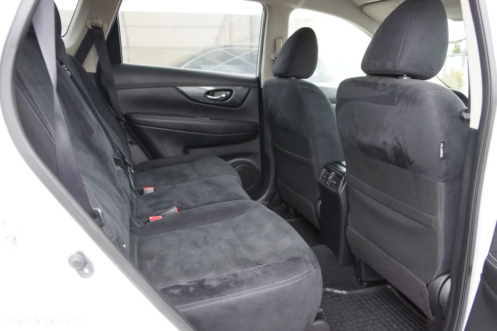 Nissan X-Trail 1.6 DCi Xtronic Acenta - 29