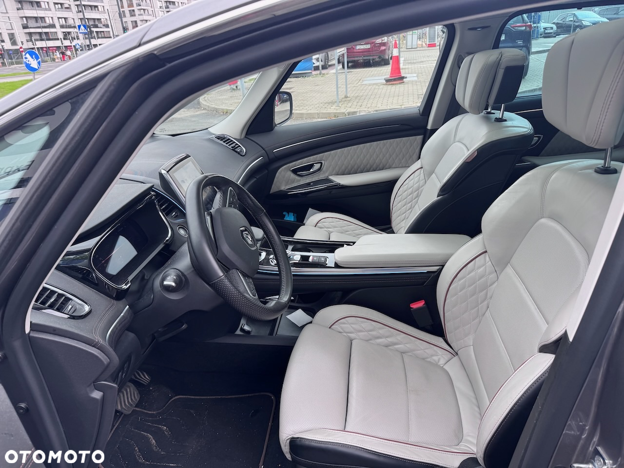 Renault Espace 2.0 Blue dCi Initiale Paris EDC - 3