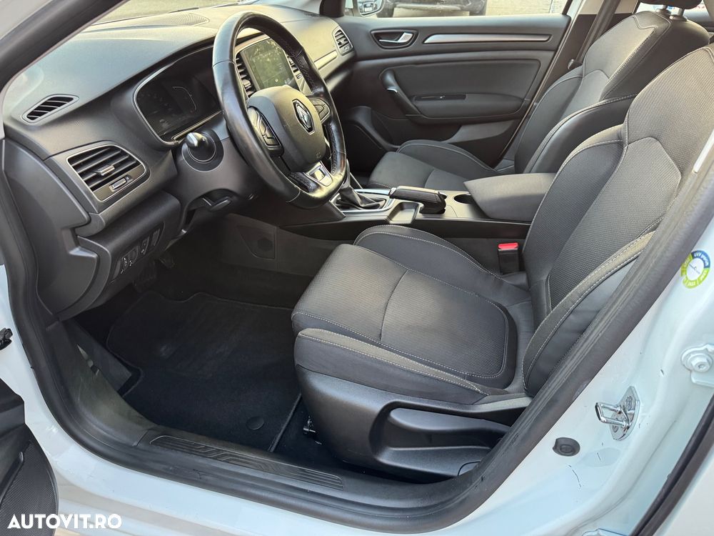Renault Megane TCe 140 GPF EDC BUSINESS EDITION - 28