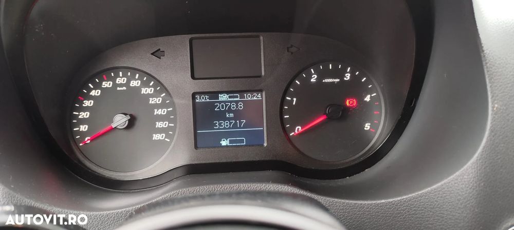 Mercedes-Benz Sprinter - 5
