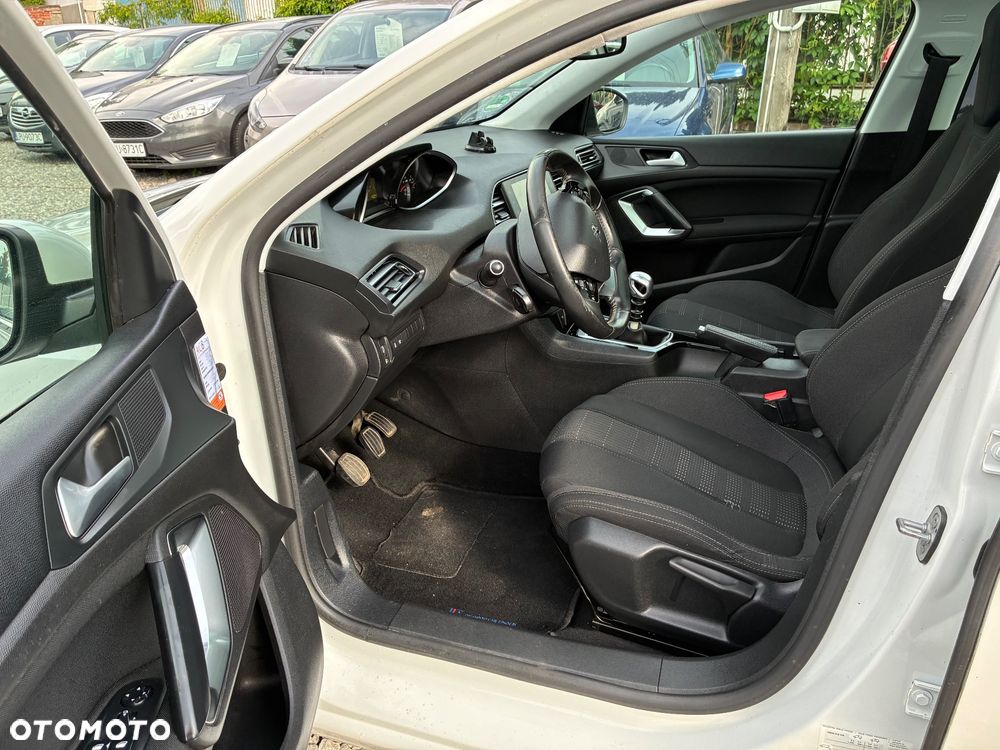 Peugeot 308 BlueHDi 120 Stop & Start Active - 8