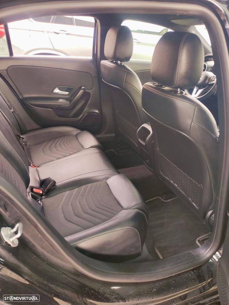 Mercedes-Benz A 250 e Style Plus - 22