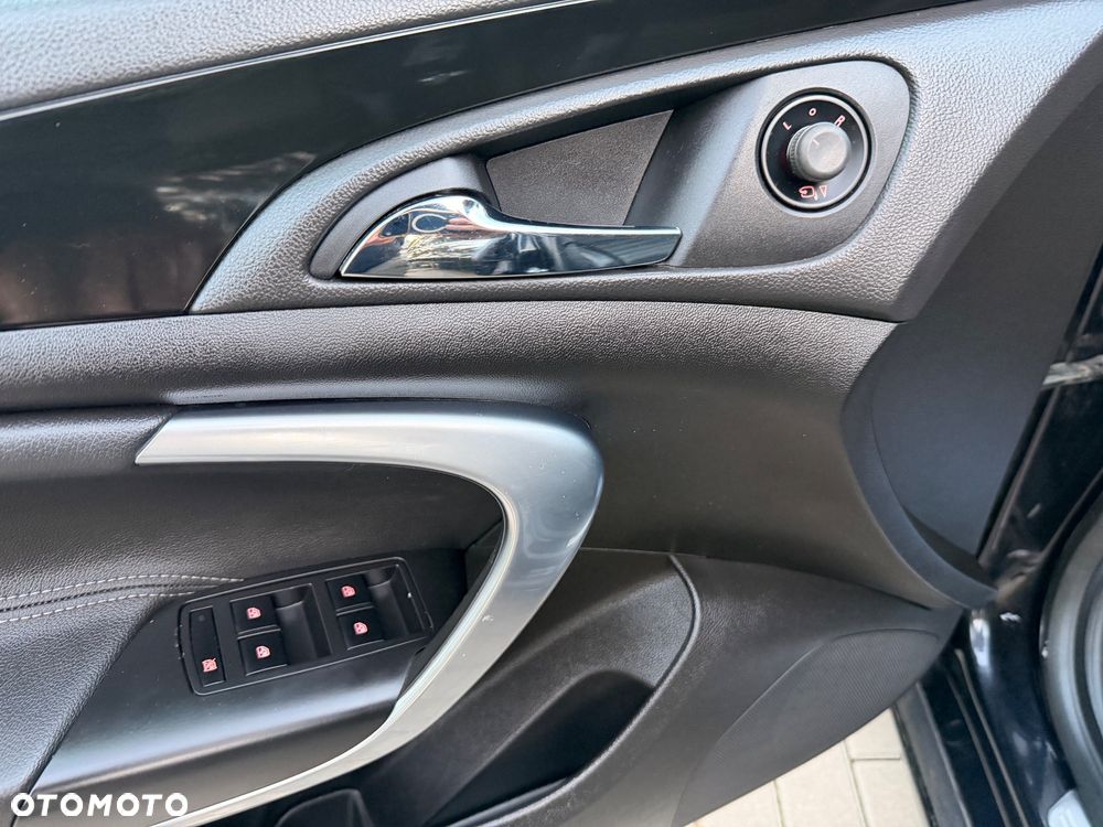 Opel Insignia - 28