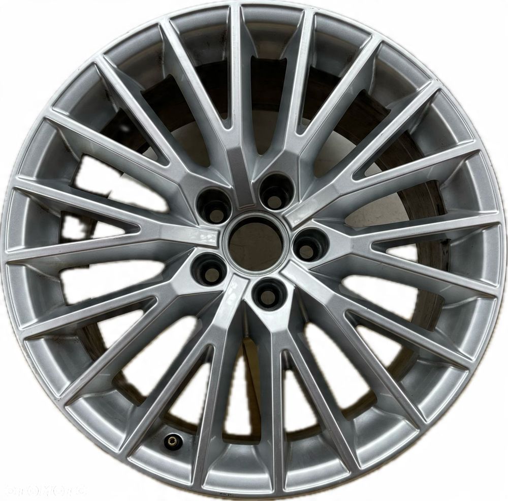 AUDI TT 8S ALUFELGA FELGA 18 CALI 5x112 8,5J ET50 8S0601025D - 10