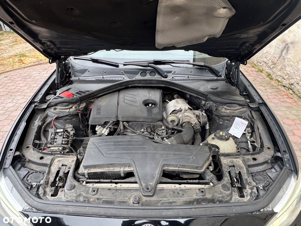 BMW Seria 1 116i - 8