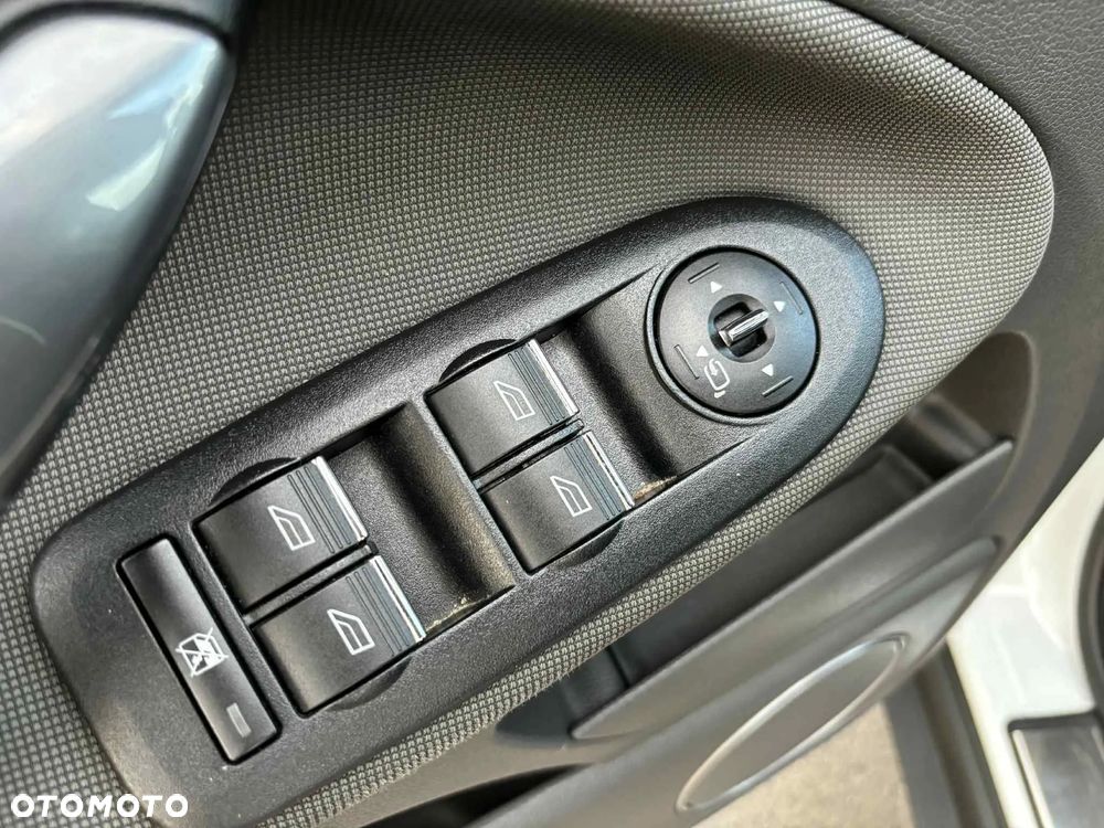 Ford Kuga 2.0 TDCi Trend - 20