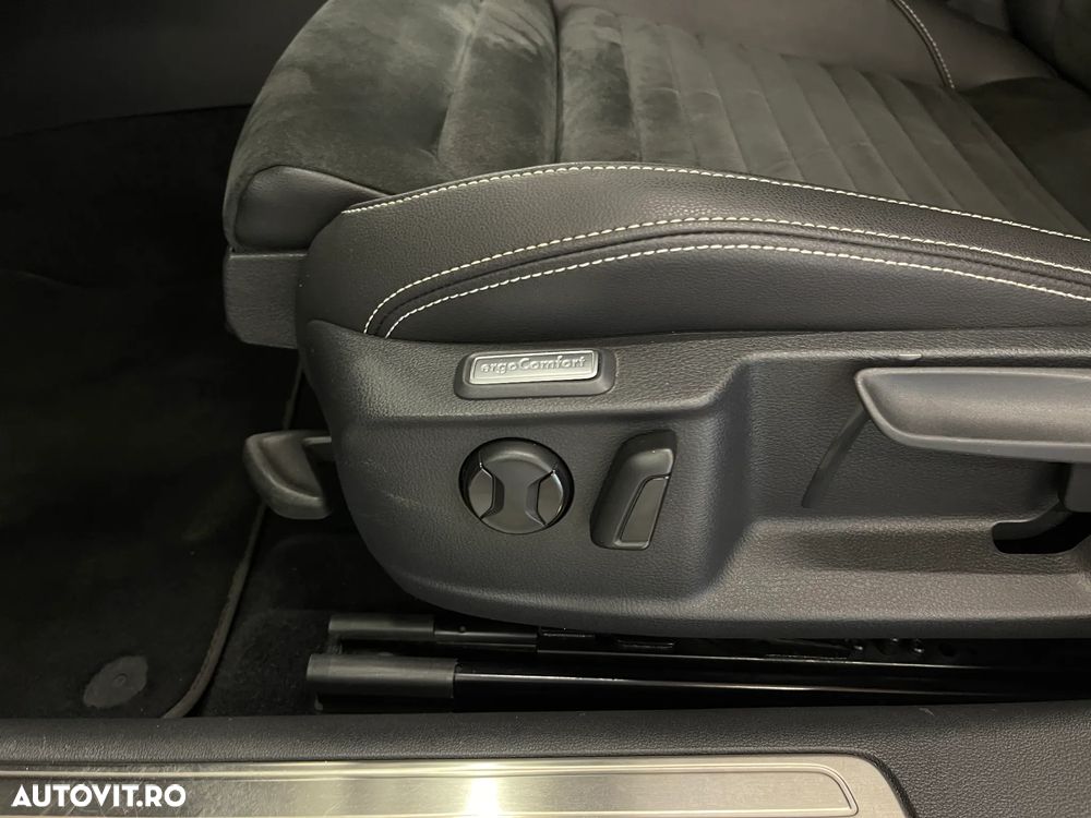 Volkswagen Passat 2.0 TDI DSG Highline - 20