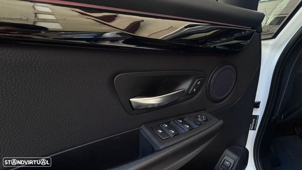 BMW 216 Gran Tourer d 7L Line Sport Auto - 12