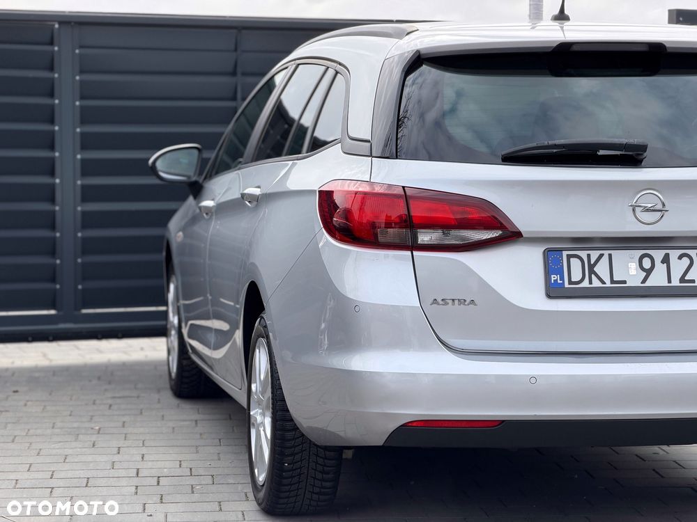 Opel Astra 1.6 CDTI Dynamic - 35