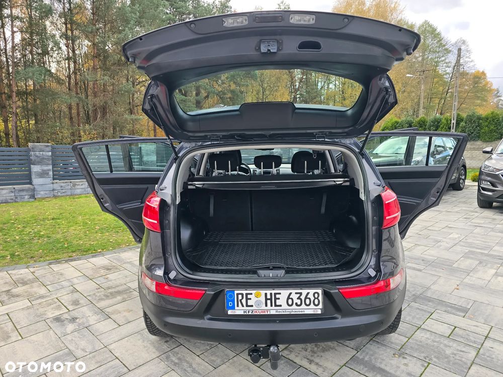 Kia Sportage 2.0 L - 20