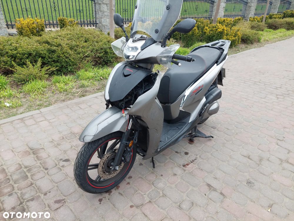 Honda SH - 1