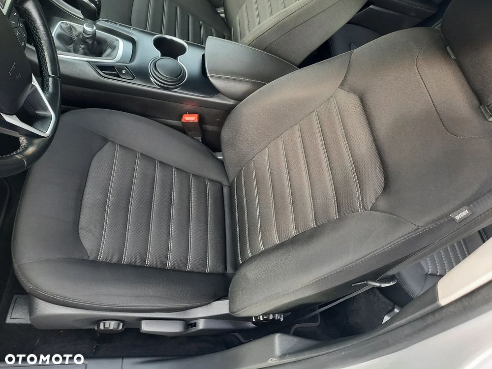 Ford Mondeo 2.0 EcoBlue Business Edition - 20