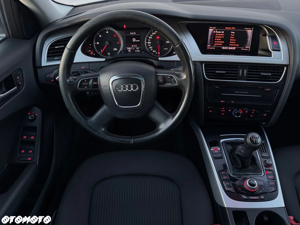 Audi A4 Avant 2.0 TDI DPF quattro Ambition - 9