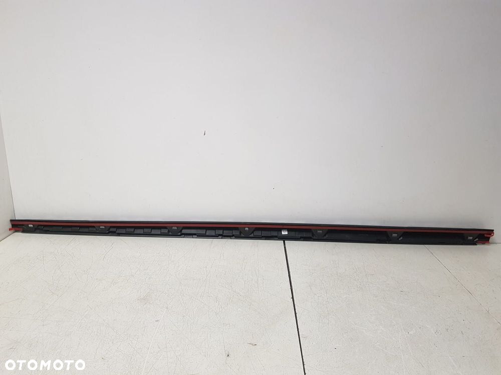 NOWA LISTWA PROGOWA PRAWA  AUDI A1 I 1 LIFT S-LINE 15-18 8XA854536A - 3