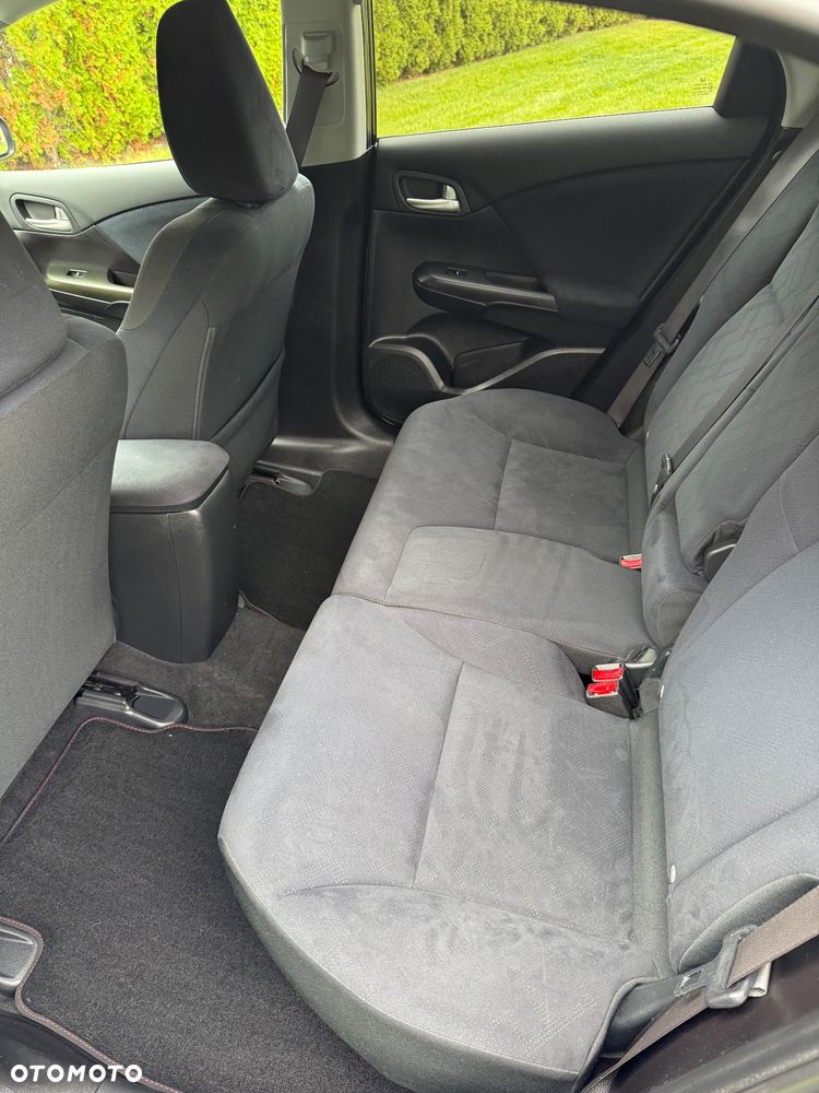Honda Civic 1.8 i-VTEC Sport Black Edition - 26