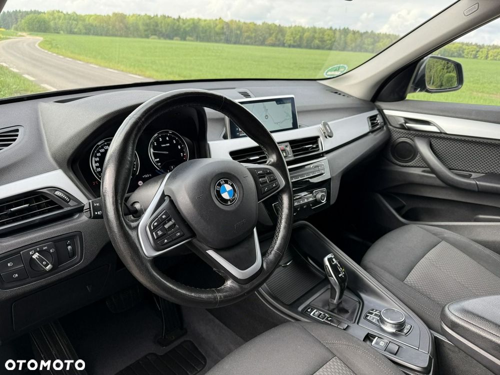 BMW X1 sDrive18i Advantage - 18