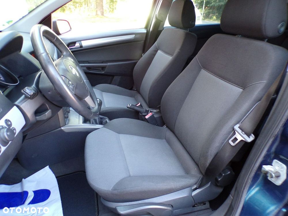 Opel Astra - 19