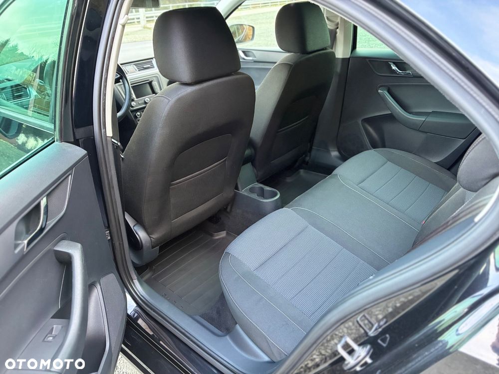 Skoda RAPID 1.6 TDI Ambition Green tec - 17