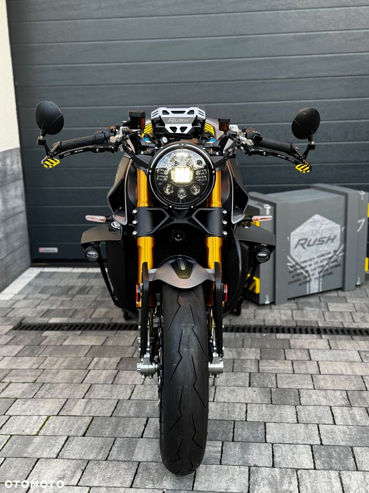 MV AGUSTA RUSH - 18