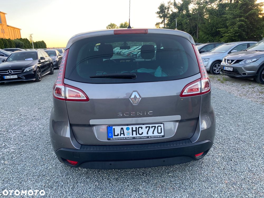 Renault Scenic 1.6 16V 110 Dynamique - 5