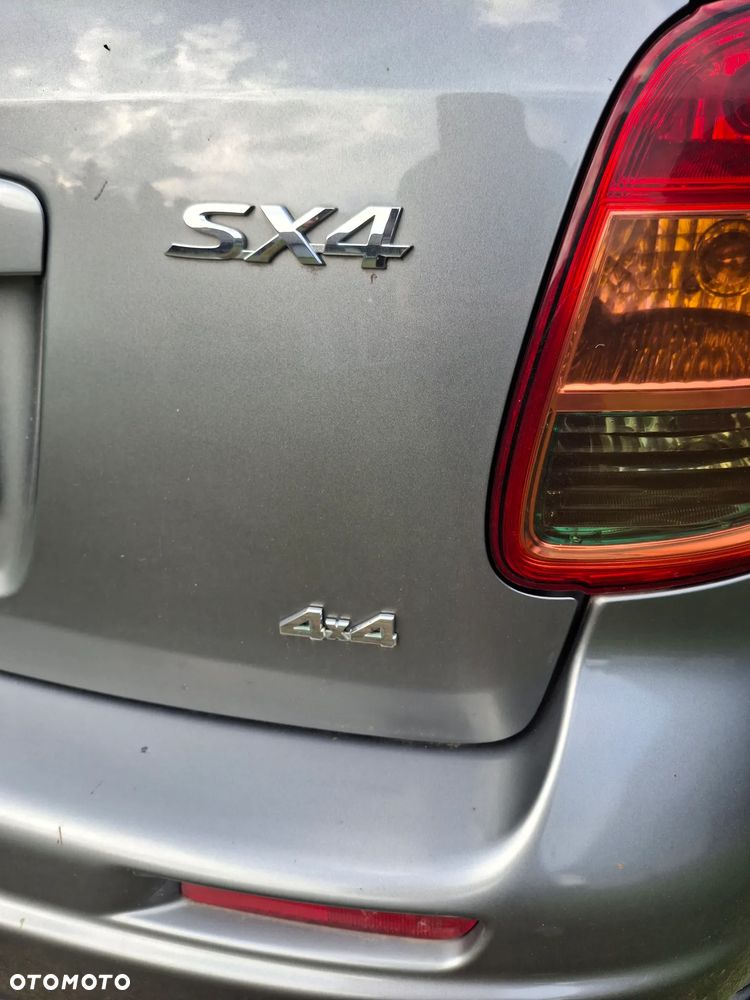 Suzuki SX4 1.6 Comfort 4WD - 6