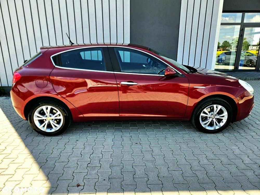 Alfa Romeo Giulietta 2.0 JTDM Veloce - 22