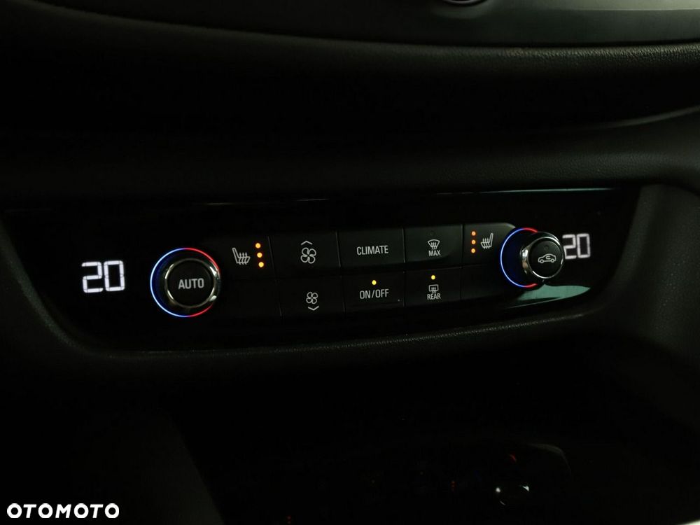 Opel Insignia 2.0 CDTI Enjoy S&S - 28