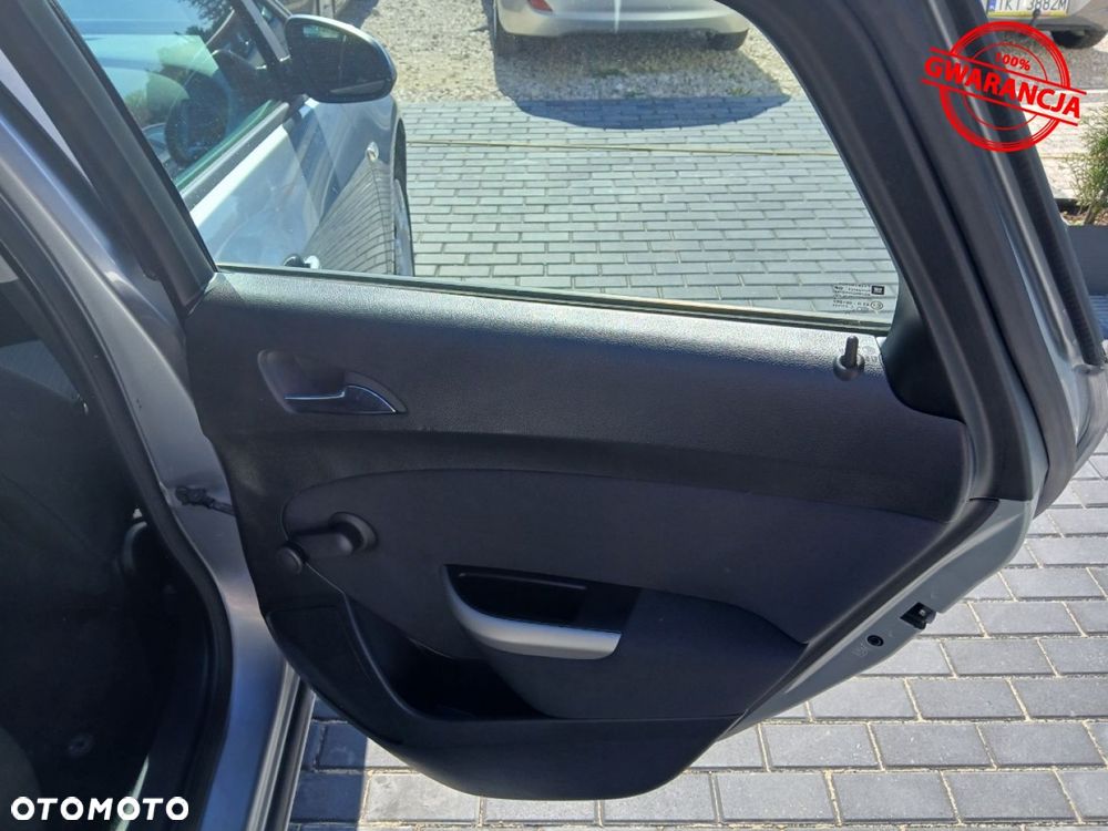 Opel Astra - 35