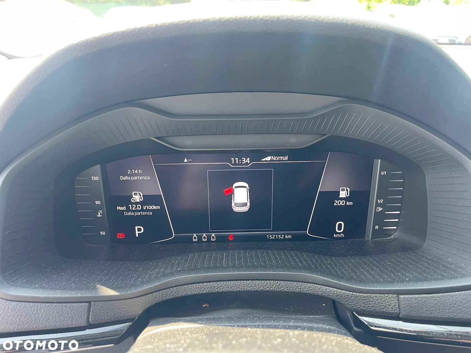 Skoda Karoq 2.0 TDI SCR 4x4 Scout DSG - 8