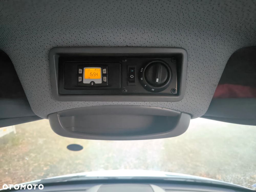 Mercedes-Benz Sprinter 906.211 7G-TRONIC Plus - 24