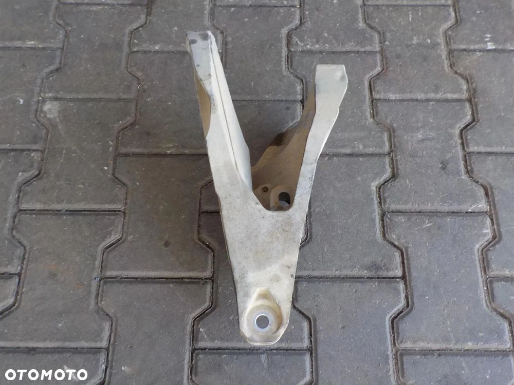 VW T6 2.0 TDI 4MOTION ŁAPA UCHWYT SILNIKA 7E0199370A - 3