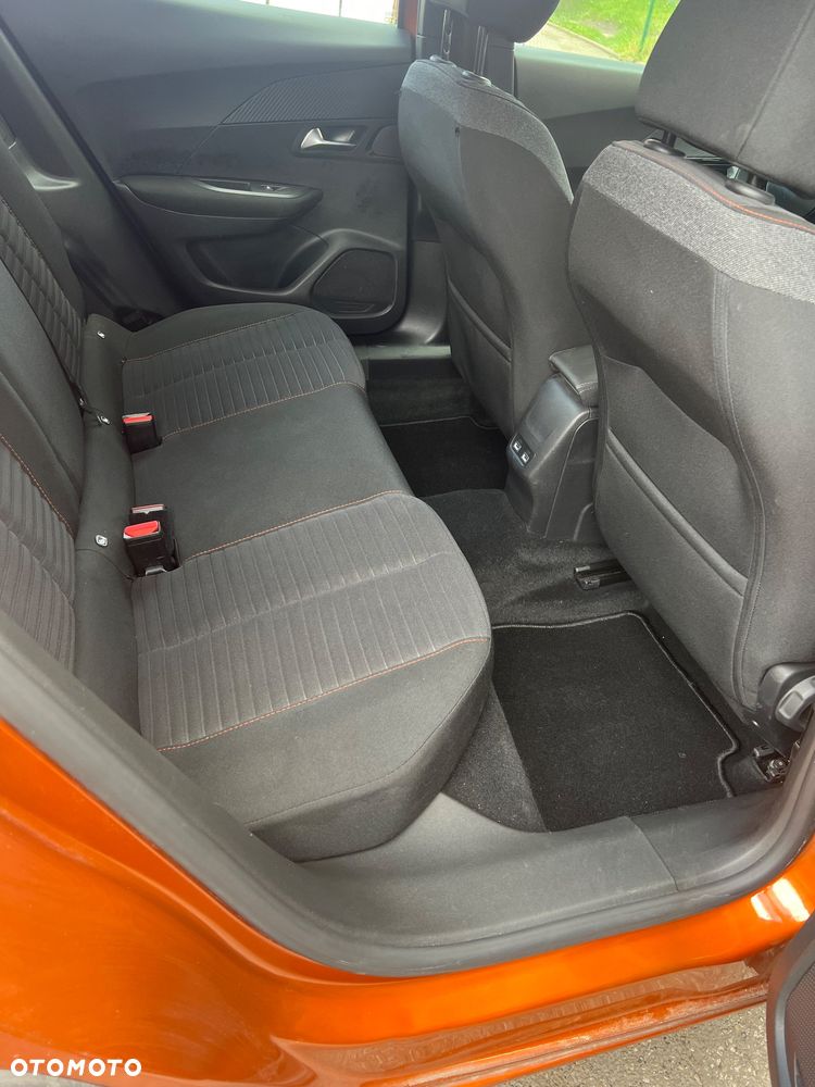 Peugeot 2008 50kWh Allure - 14