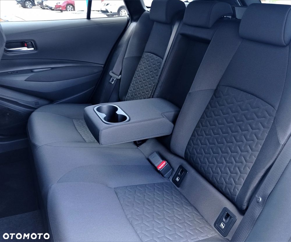 Suzuki Swace 1.8 Hybrid Premium Plus CVT - 24