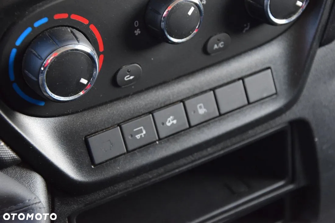 Iveco DAILY 35C16 ​*KONTENER​*WINDA​*3.0HPI​*35C16​*KLIMA​*TELEFON​*TEMPOMAT​*5 - 15