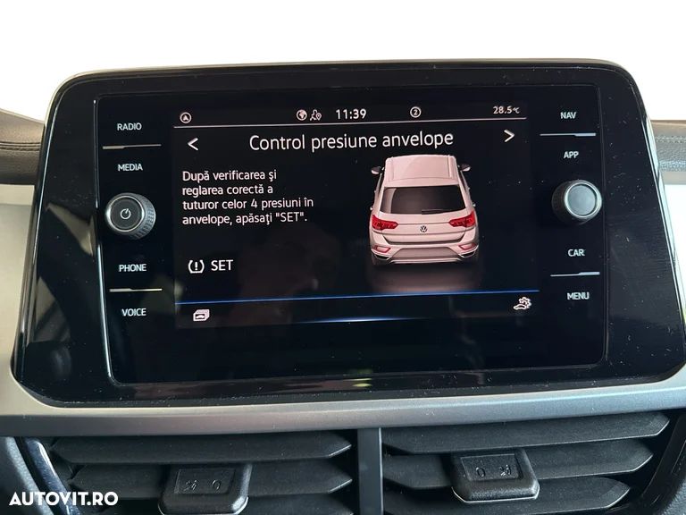 Volkswagen T-Roc 1.5 TSI DSG Style - 29
