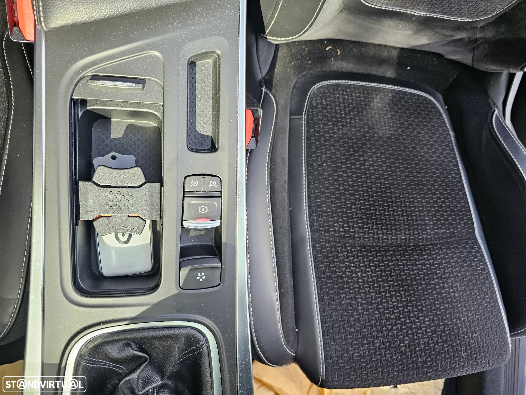 Renault Mégane Sport Tourer 1.6 dCi GT Line J18 - 40