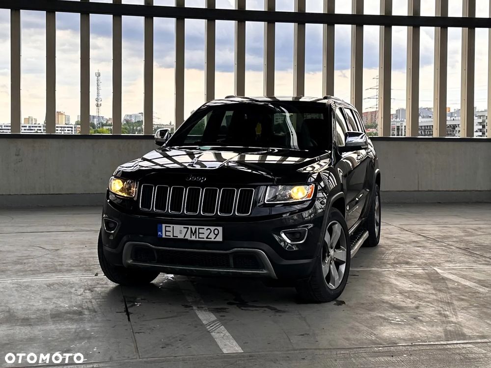 Jeep Grand Cherokee - 1