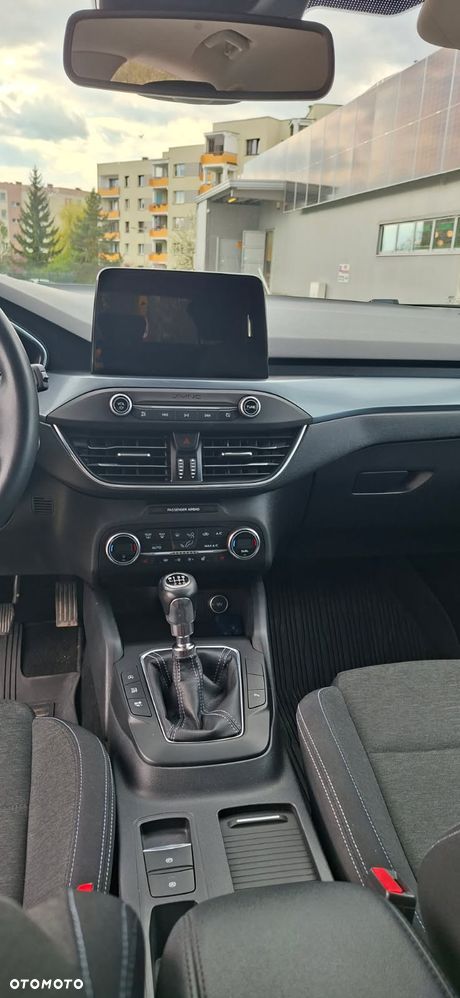 Ford Focus 1.5 EcoBoost Start-Stopp-System ACTIVE - 6
