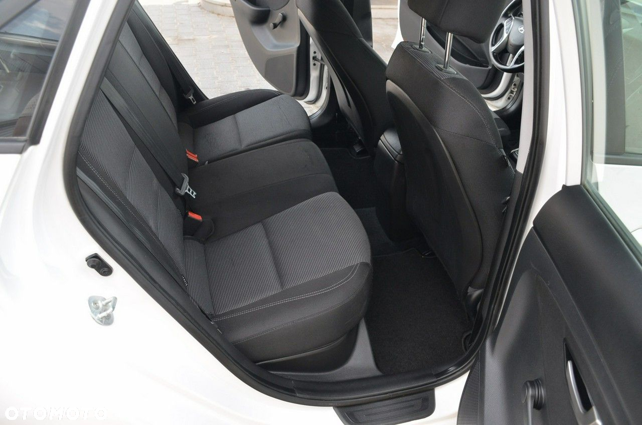 Hyundai i30 - 18