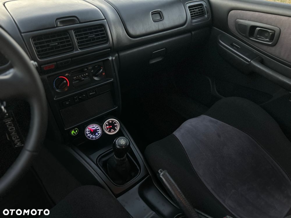 Subaru Impreza 2.0 GT - 20