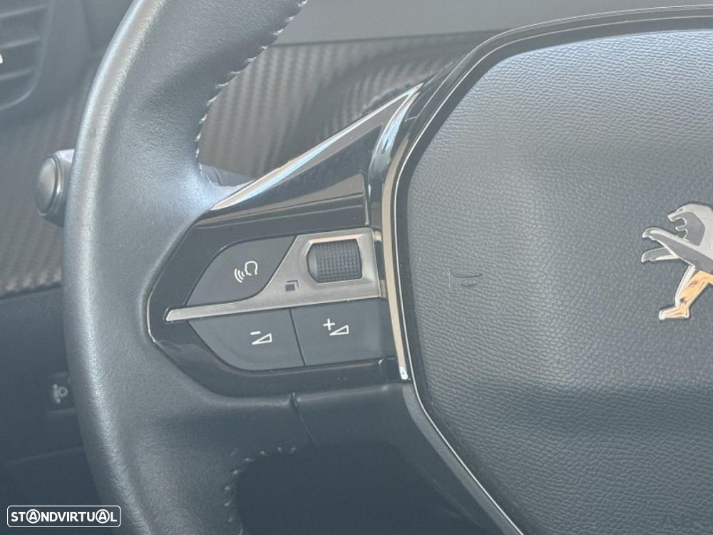 Peugeot 2008 1.2 PureTech Active - 13