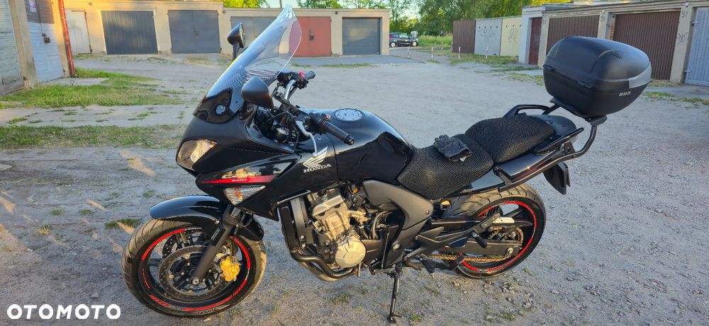 Honda CBF - 6