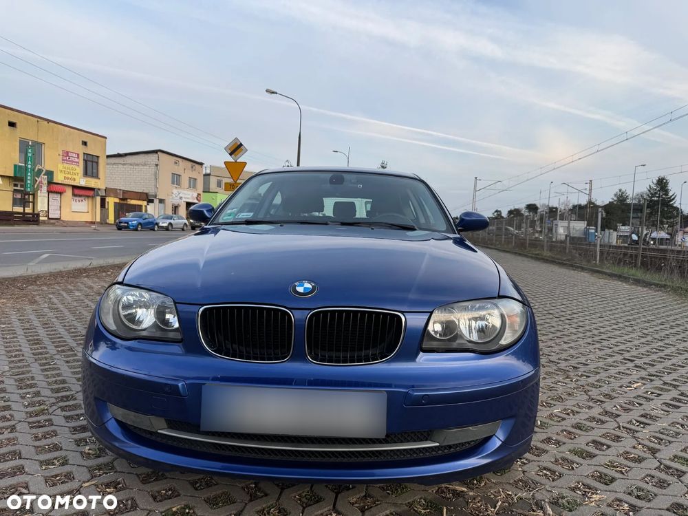 BMW Seria 1 118d DPF - 3