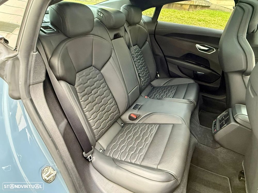 Audi e-tron GT quattro - 17