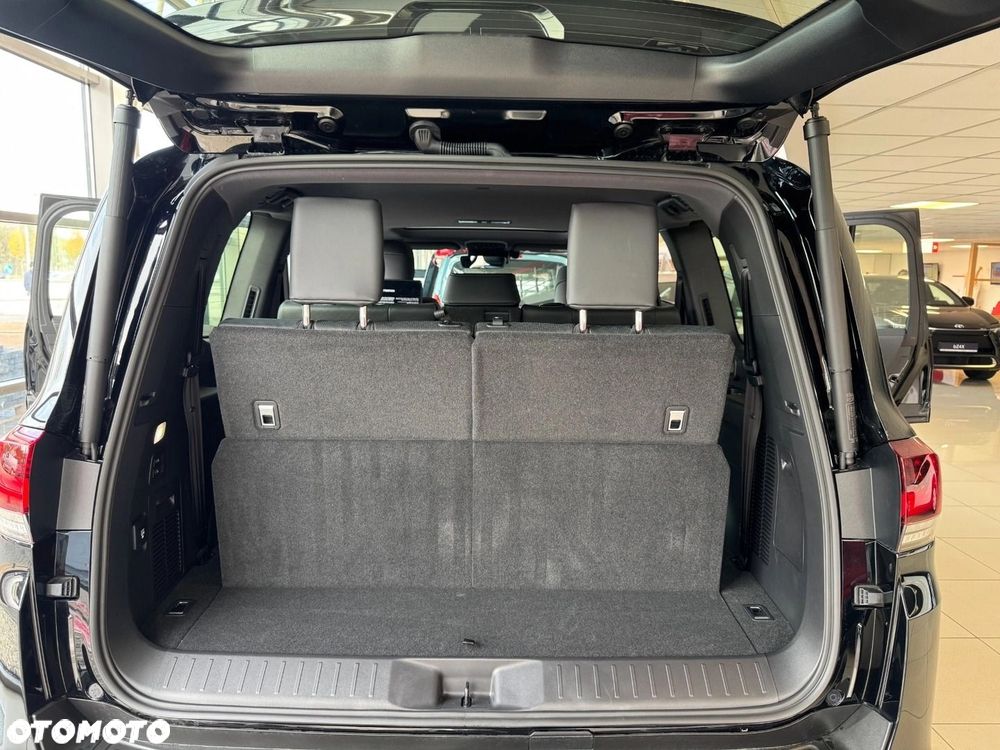 Toyota Land Cruiser - 20