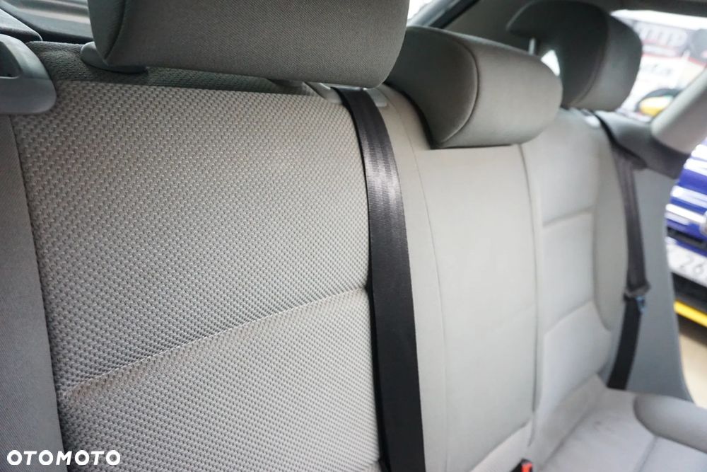 Audi A3 Sportback 2.0 TDI DPF Ambiente - 21